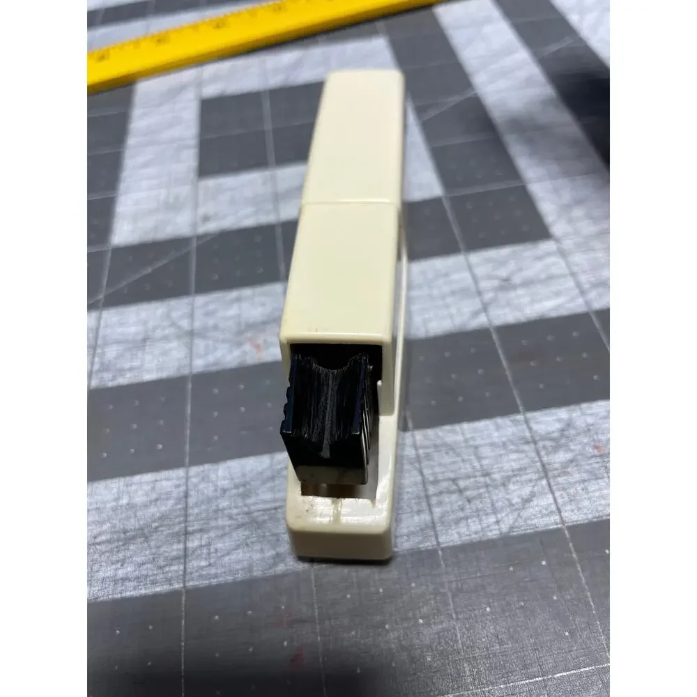 PAMPERED CHEF‎ 4.5” KNIFE SHARPENER STORAGE